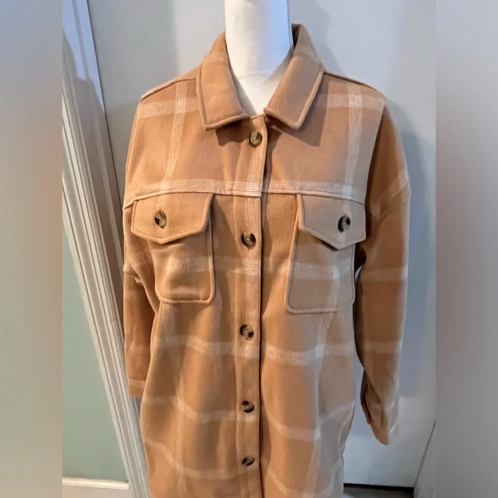 Sonoma Shacket, New! Tan and white, size 0X - Picture 5 of 16